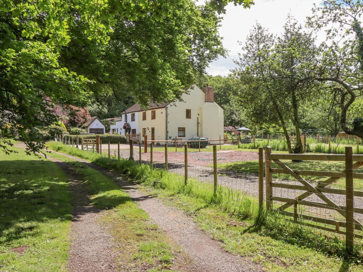 1 Greenway Cinderford Exterior foto